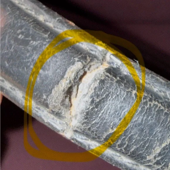 Louis Vuitton Black Saffiano Leather Briefcase with Silver Hardware - Picture 15 of 15